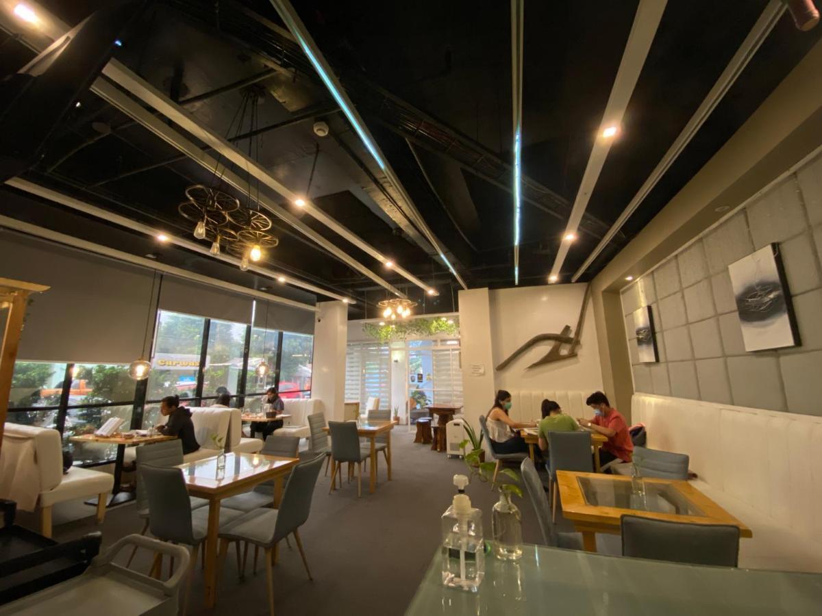 Tely'S Bed & Breakfast Iloilo Powered By Cocotel מראה חיצוני תמונה